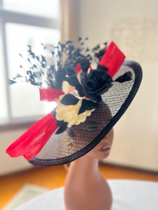 Black sinamay hat Fascinator with fire engine red abaca silk oversized bow main image 5
